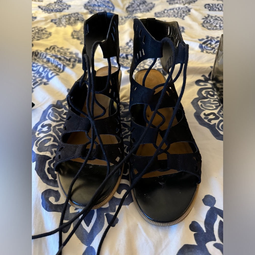 black gladiator style wedges